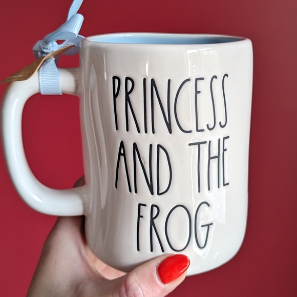 ❌SOLD❌Rae Dunn PRINCESS AND THE FROG Double Sided Process Tiana Mug - Picture 2 of 5